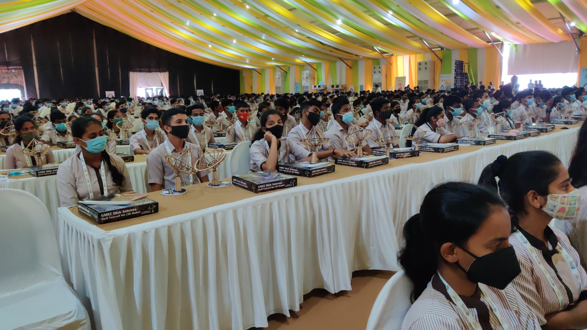 Students Participating In Guinness World Record along with 1500 other students
